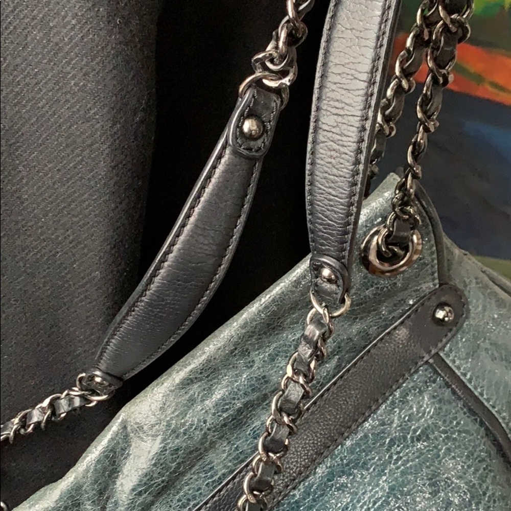 Rafé Handbag - Picture 7 of 10